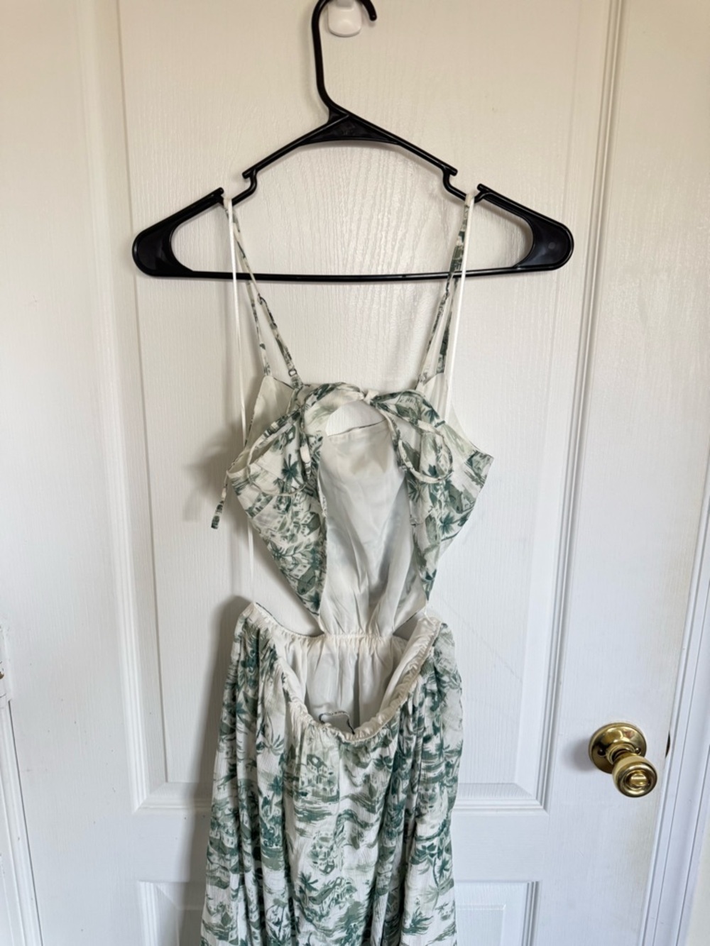 Abercrombie & Fitch Cutout Maxi Green Dress - Picture 4 of 7